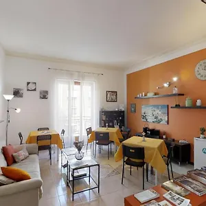 https://bb-dietro-il-politeama.sicilyhotelsitaly.net