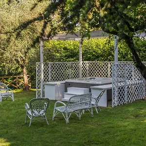 https://country-lodge-bb.it-tuscanyhotel.com